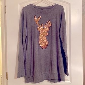 Women’s gray tunic with gold sequin reindeer, XXL (fits like XL), EUC